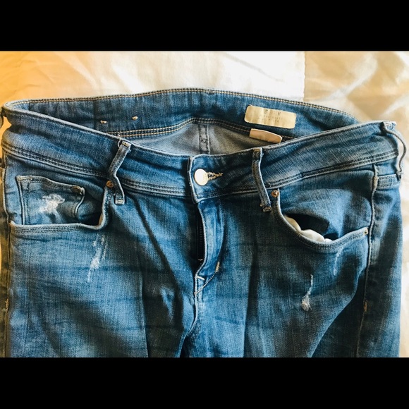 H&M Ripped Jeans - Picture 2 of 5